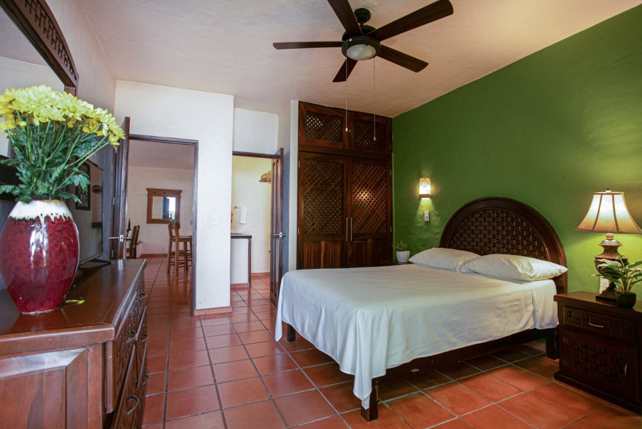 PHOTO-2025-10-16-15-32-10